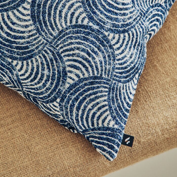 Coussin bleu motif vagues 4murs