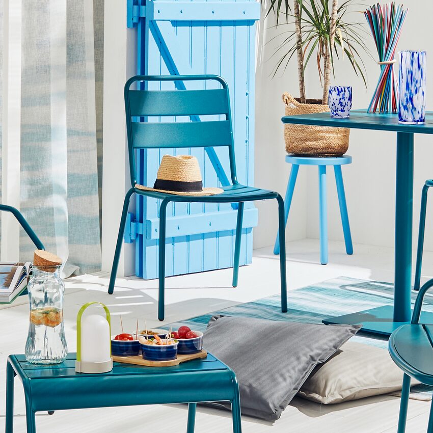 Table salle à manger décorée style rivages aquatiques