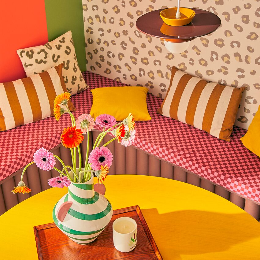 Déco maximaliste motif léopard et rayures