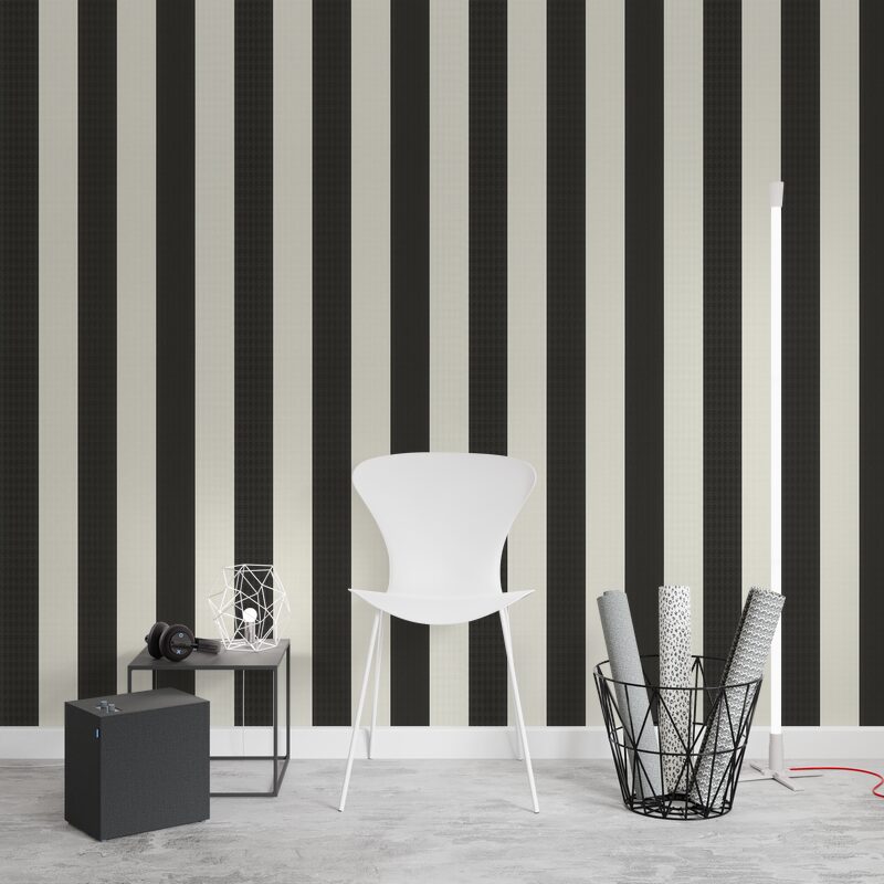 Papier peint intissé KARL LAGERFELD STRIPES coloris noir