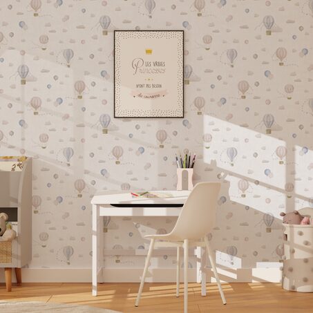 Papier peint intissé AIR BALLOON coloris beige taupe, rose et bleu