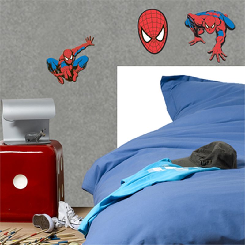 Sticker en relief SPIDERMAN coloris rouge vif