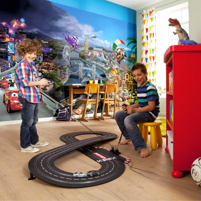 Poster extra large LE MONDE DE CARS 368 x 254 cm