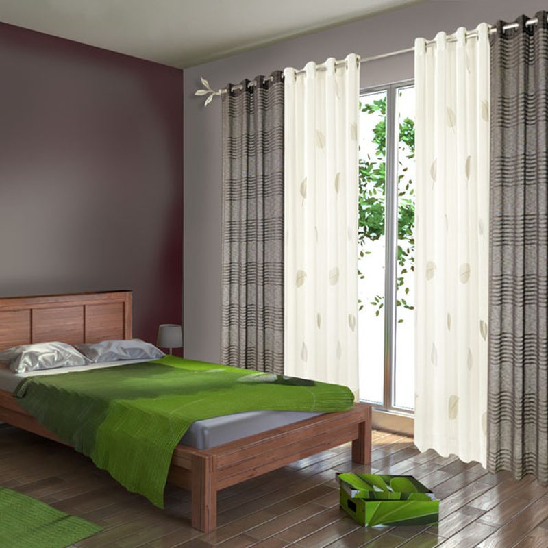 Voilage NATURIA coloris chocolat 140 x 260 cm