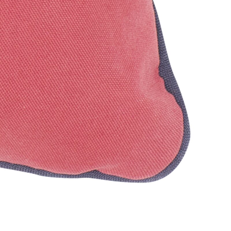 Coussin FOOTBALL coloris rouge grenadine 40 x 40 cm