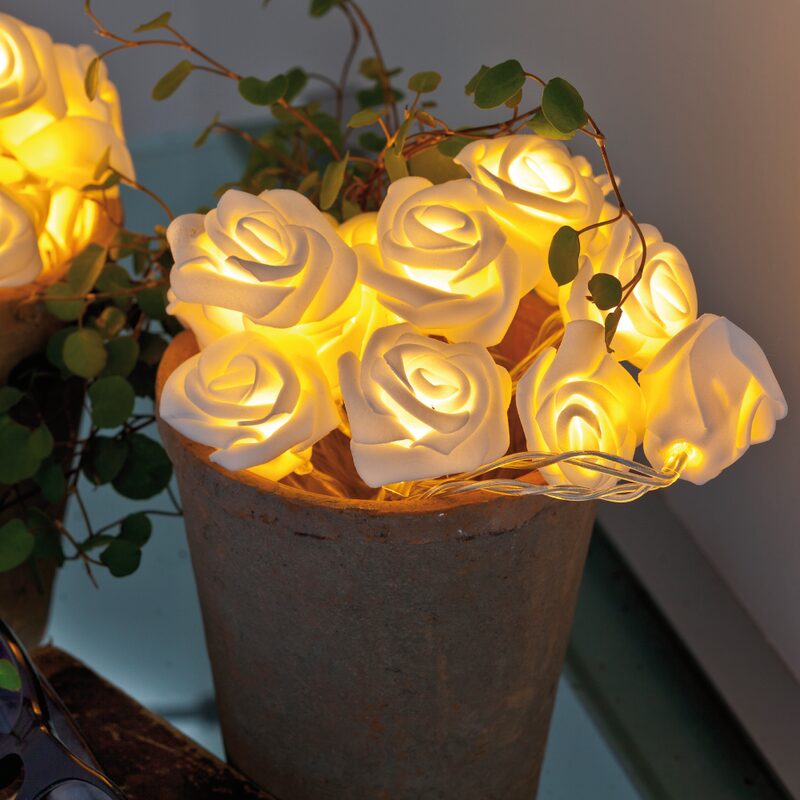 Guirlande lumineuse ROSES coloris blanc