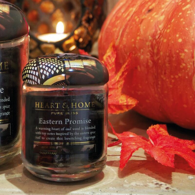 Bougie parfumée PROMESSE D'ORIENT bois de oud et épices