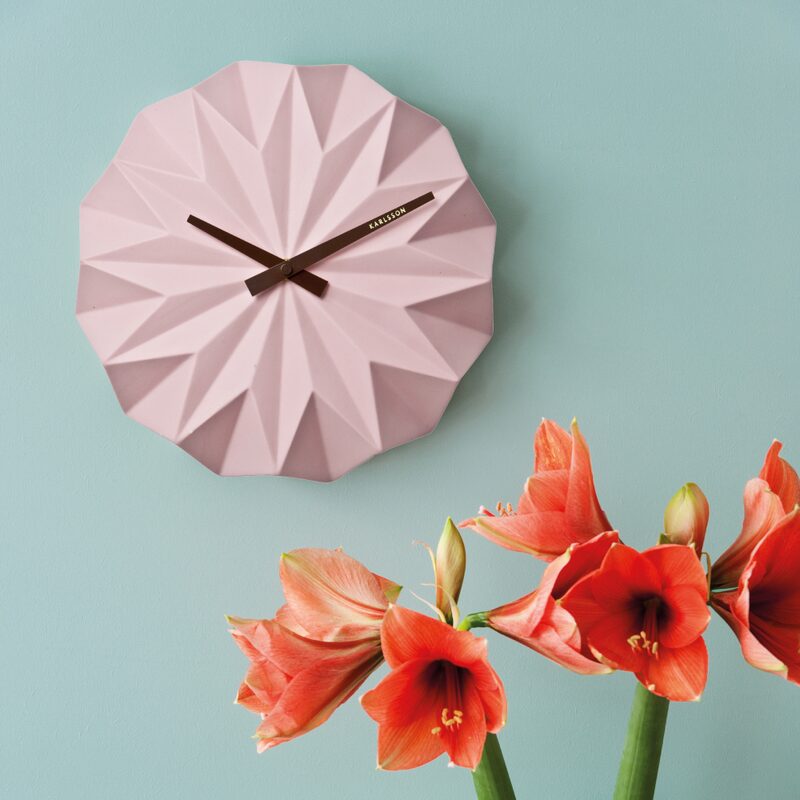Horloge ORIGAMI coloris rose clair