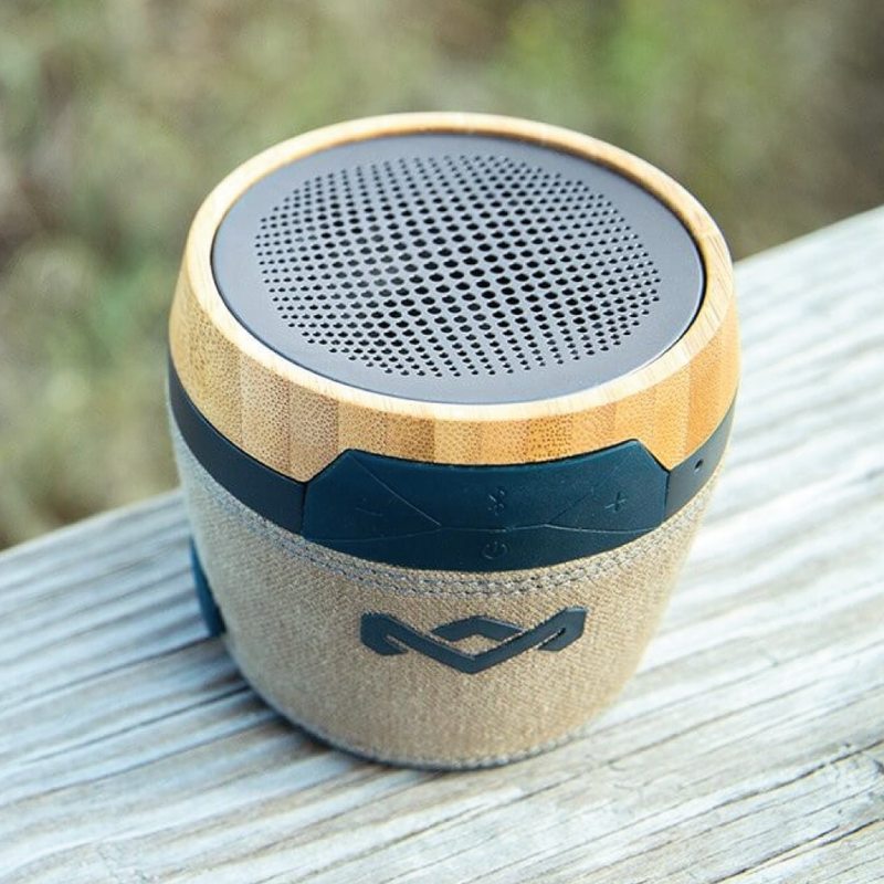 Enceinte CHANT MINI X HOUSE OF MARLEY coloris beige