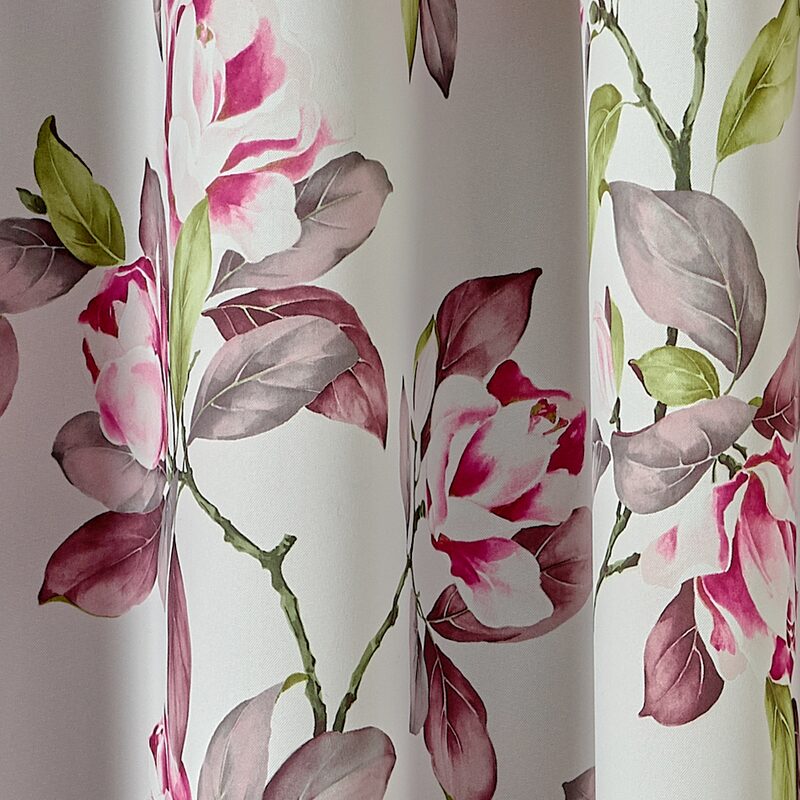 Tissu MAGNOLIAS coloris fuchsia