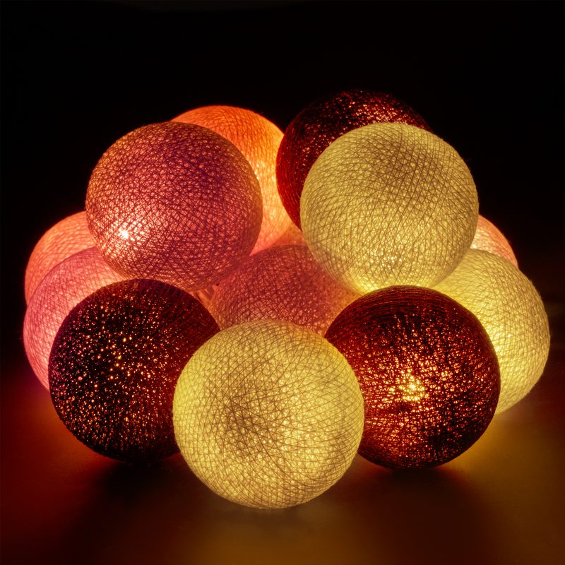 Guirlande lumineuse boule ÉLEGANCE coloris pourpre