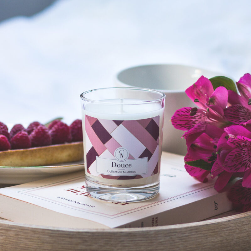 Bougie parfumée COLLECTION NUANCES DOUCE Thé blanc & Santal