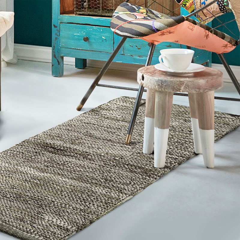 Tapis SKIN coloris beige 60 x 120 cm