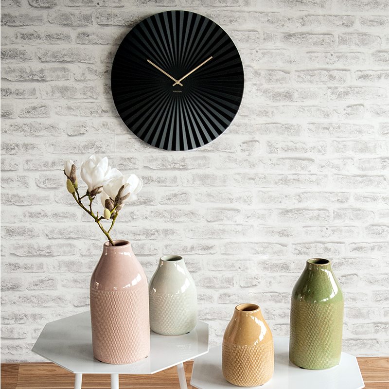 Horloge en métal SENSU coloris noir