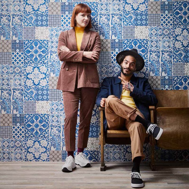 Papier peint intissé ROTTERDAM X METROPOLITAN STORIES coloris bleu marine