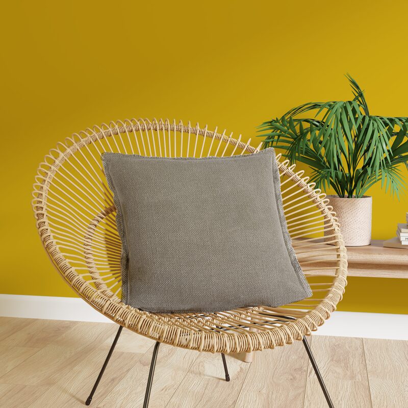 Coussin BURTA coloris vert olive 45 x 45 cm