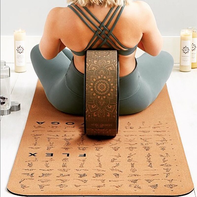1026 Studio Tapis de Yoga KYOMA coloris brun 4MURS
