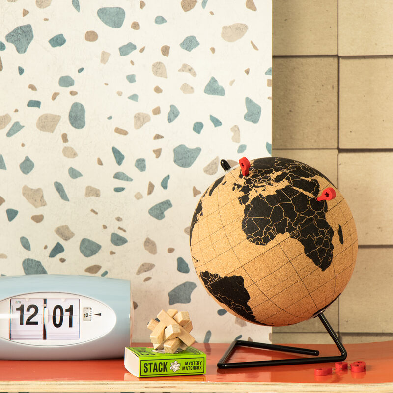 Figurine GLOBUS coloris beige