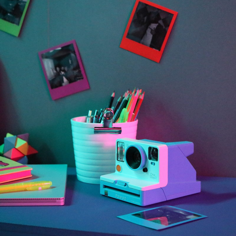 Appareil photo ONESTEP 2 SUMMER X POLAROID coloris bleu