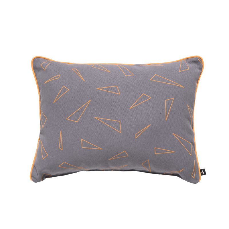 Coussin YAS coloris gris 30 x 40 cm