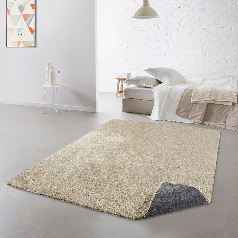 Tapis FEEL coloris gris 80 x 150 cm