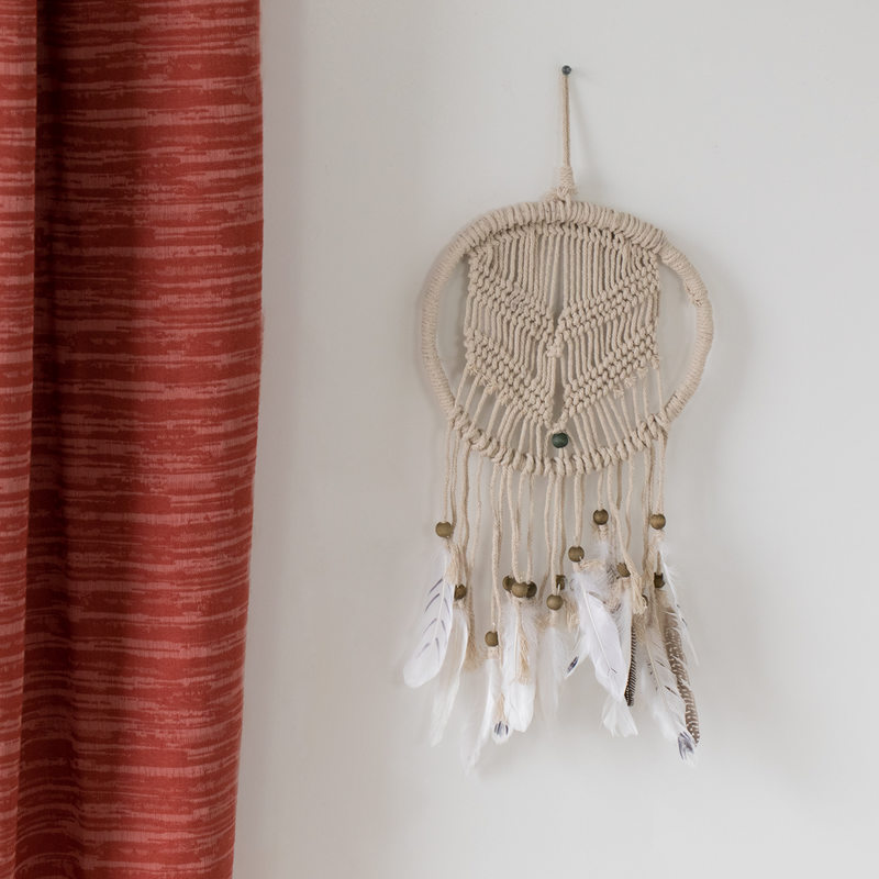 Suspension en macramé CHANA coloris écru