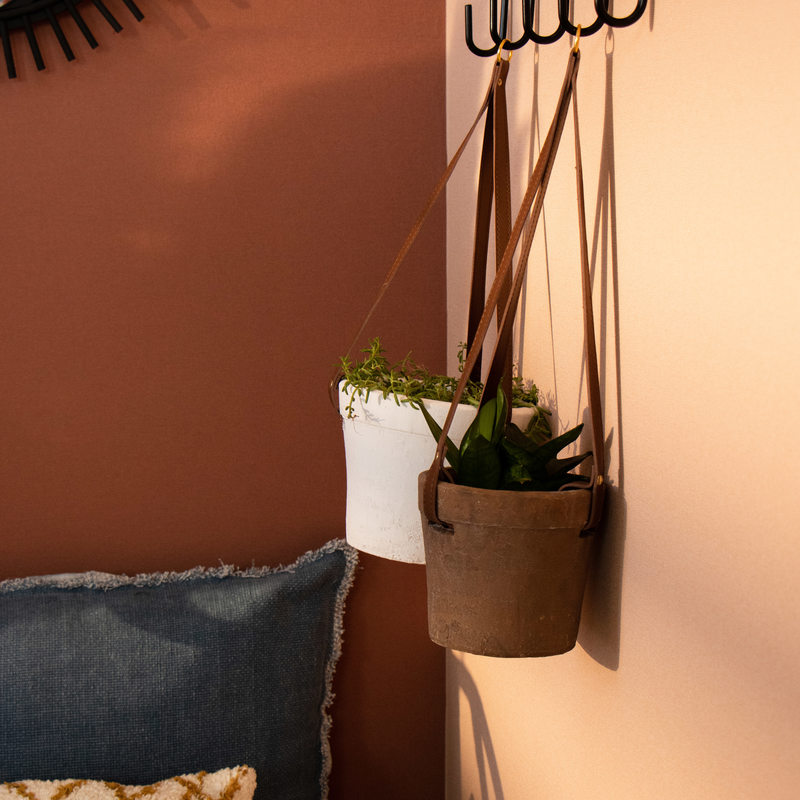 Pot suspendu ADAME coloris terre cuite