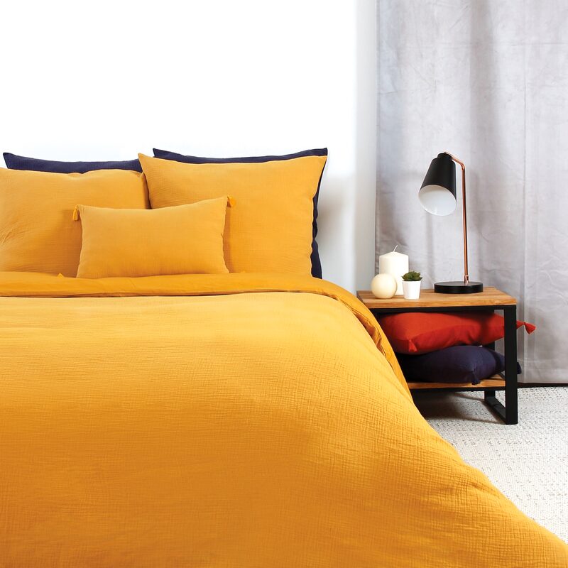 Parure de lit en gaze de coton ANOKIA coloris jaune moutarde 240 x 220 cm