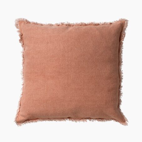 Coussin BURTA coloris nude orangé 60 x 60 cm