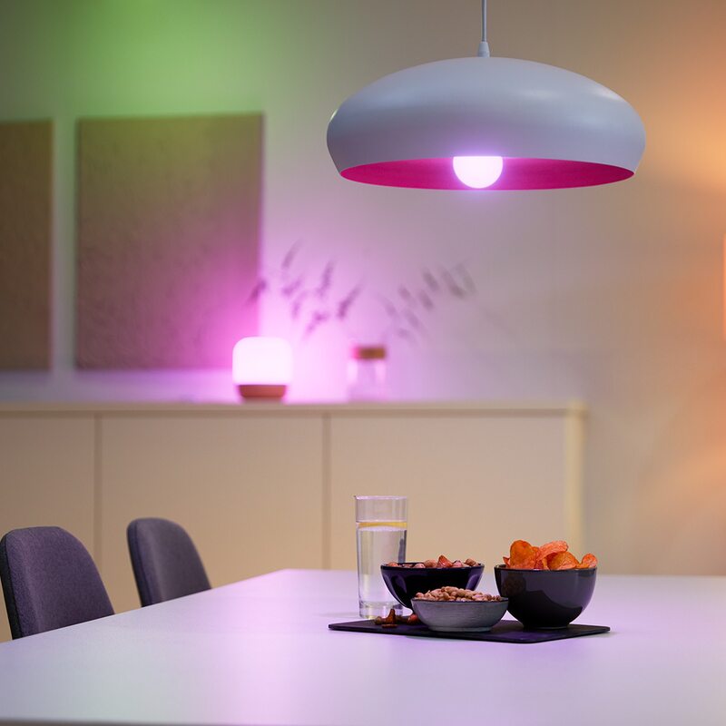 Ampoule LED WIZ STANDARD E27 COLOR 60W 1PF/6 coloris blanc