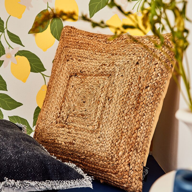 Coussin RANA coloris beige 45 x 45 cm