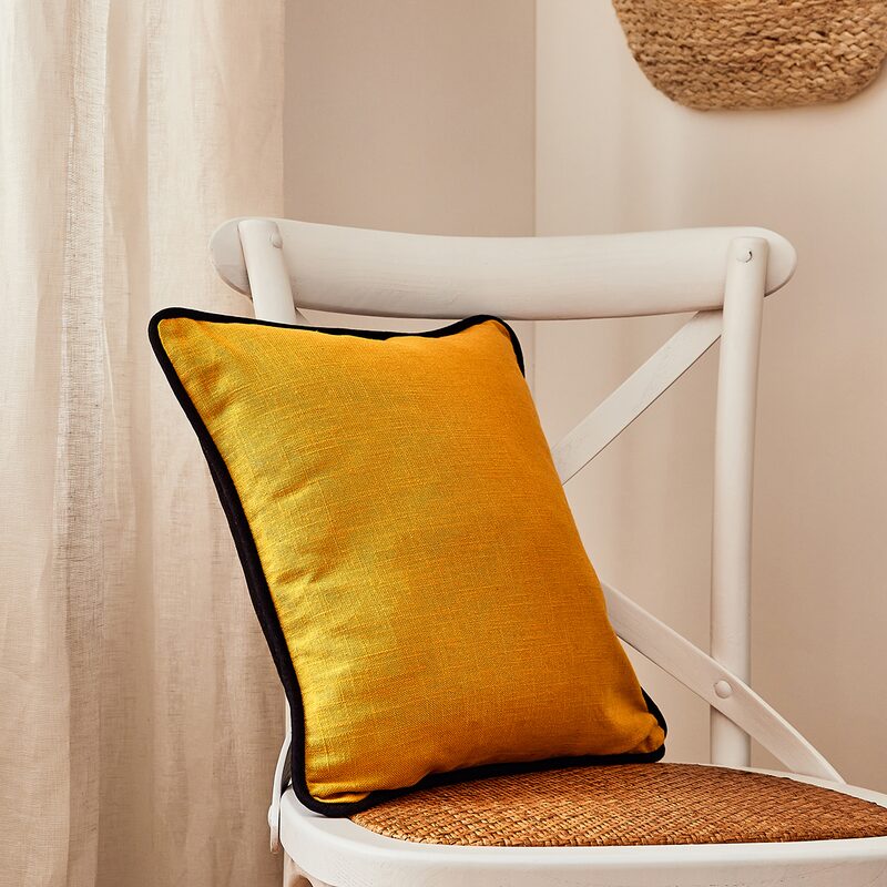 Housse de coussin APONI coloris jaune noir 40 x 40 cm