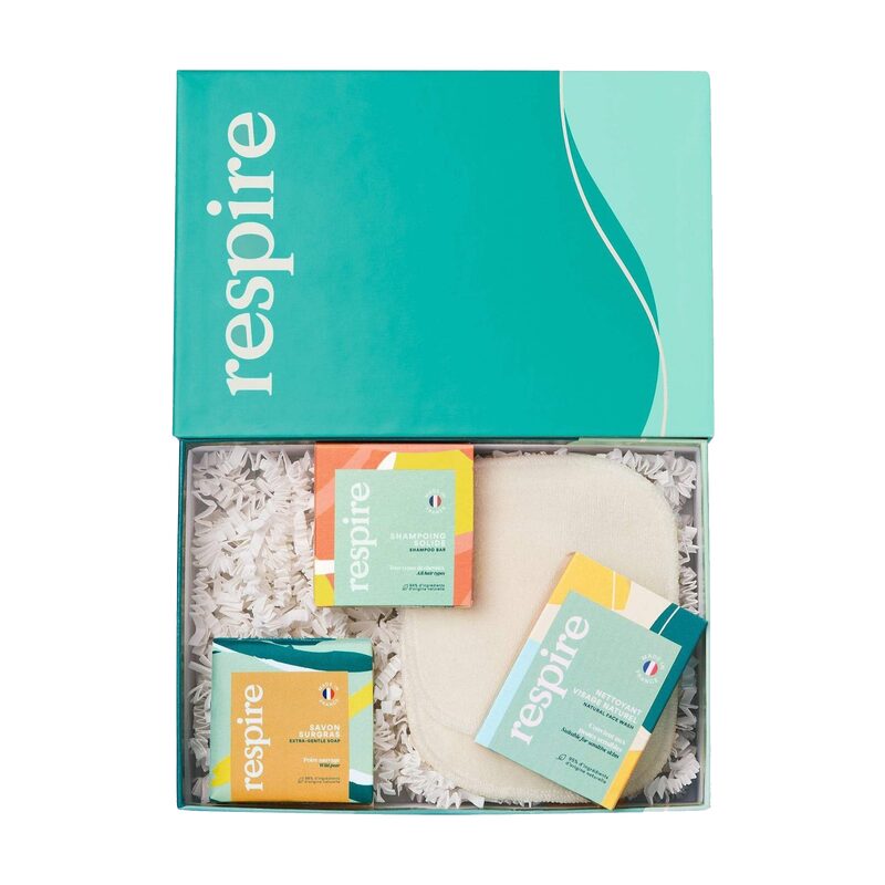 Coffret cosmétique LES ESSENTIELS HYGIÈNE-BEAUTÉ