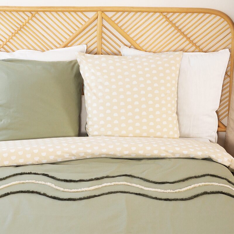 Parure de lit en toile de coton LINEA coloris kaki 240 x 260 cm