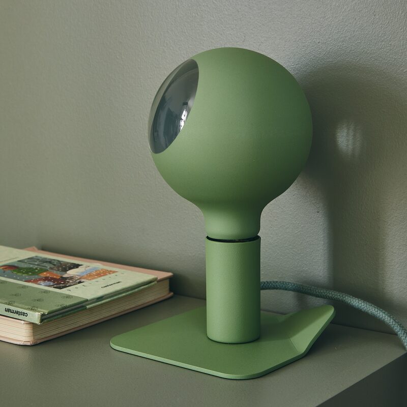 Lampe à poser IRIDE coloris vert kaki 17,8 x 14 cm