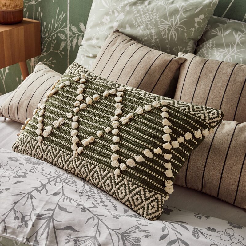 Coussin JYLY coloris olive 40 x 60 cm