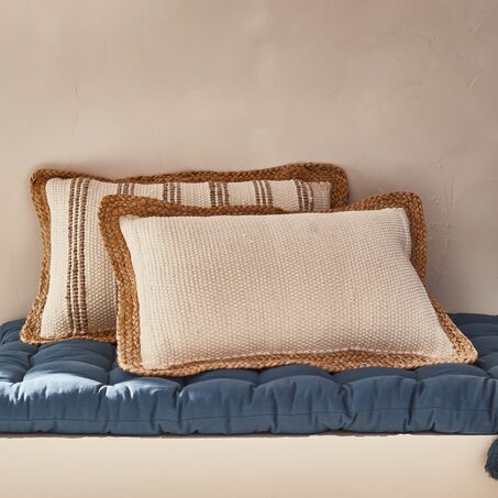 Coussin OXIA coloris blanc 40 x 60 cm