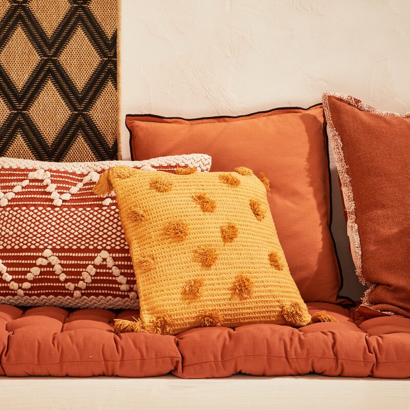Coussin LOREDANA coloris miel 40 x 40 cm