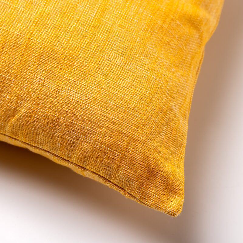 Coussin NATY coloris jaune 45 x 45 cm