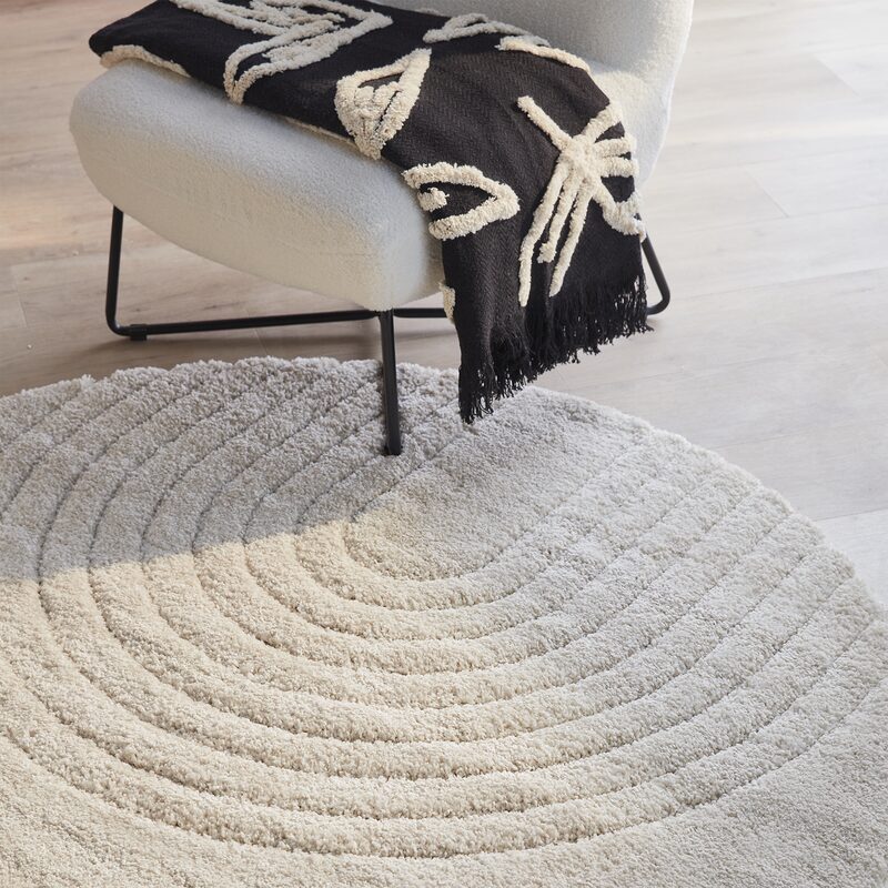 Tapis MANSOUR coloris blanc 160 cm