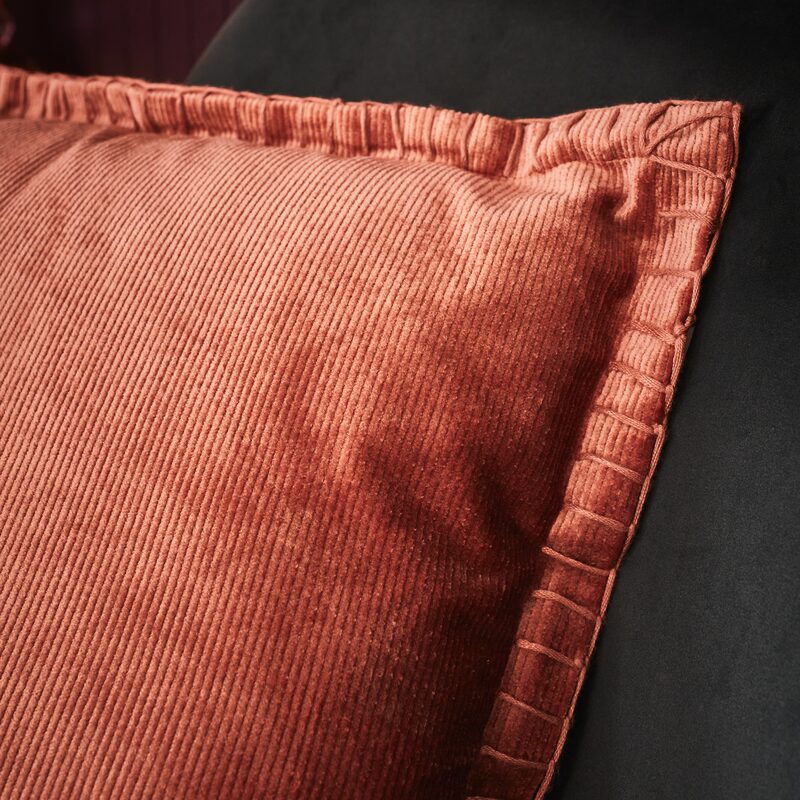 Coussin ADAN coloris brique 45 x 45 cm