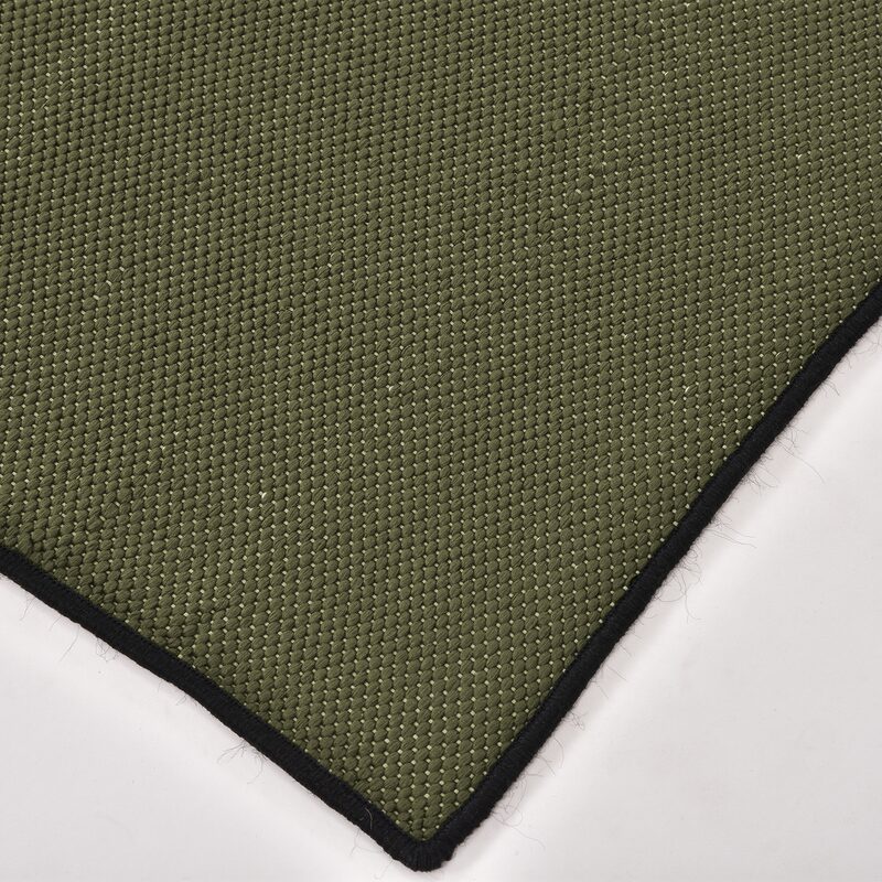 Tapis extérieur FRAM coloris kaki 160 x 230 cm