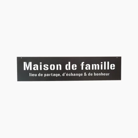 4MURS Plaque métal MAISON DE FAMILLE coloris noir