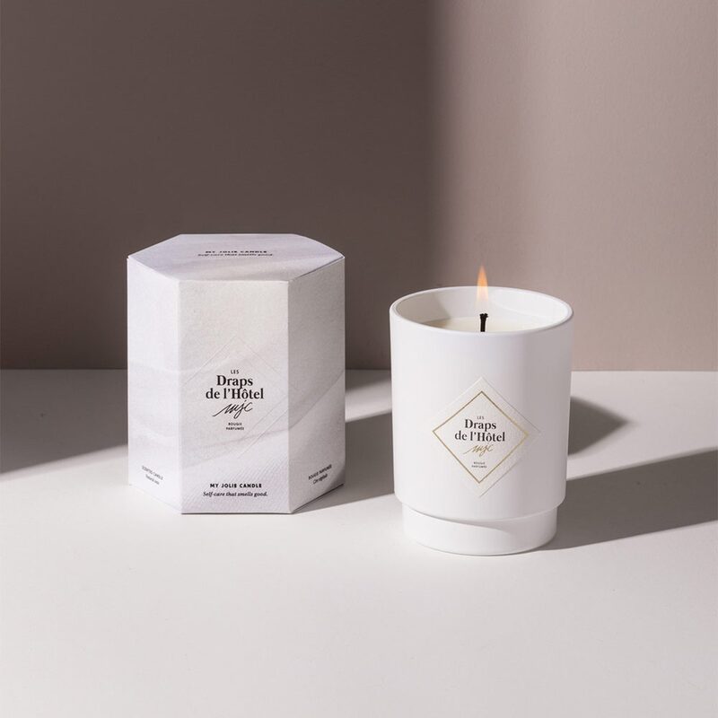 Bougie parfumée LES CLASSIQUES LES DRAPS DE L'HOTEL Fleurs blanches / Jasmin / Coton