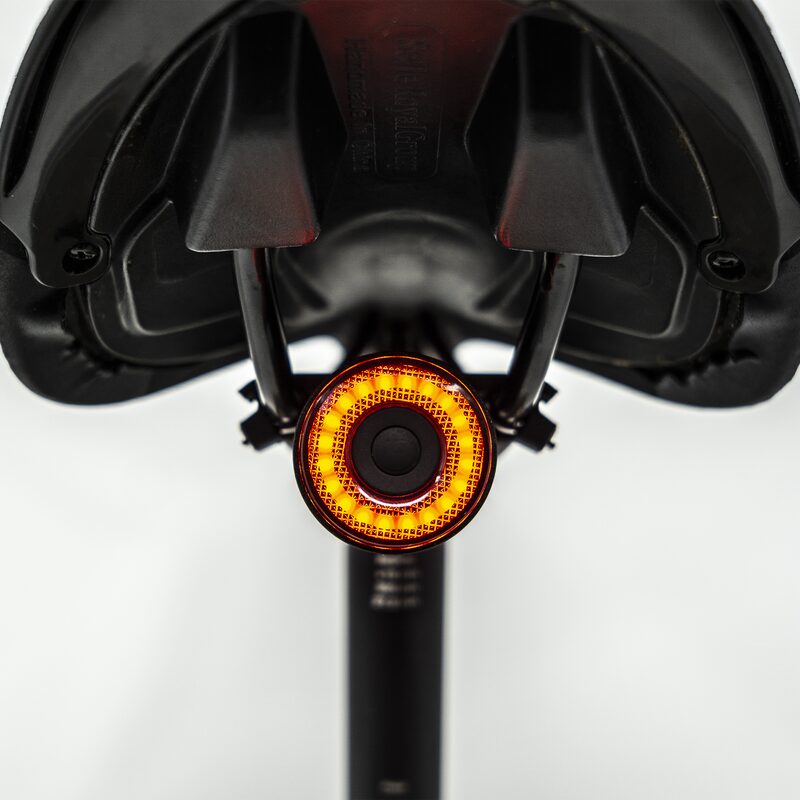 Accessoire de vélo FEU DE FREIN AUTOMATIQUE coloris noir