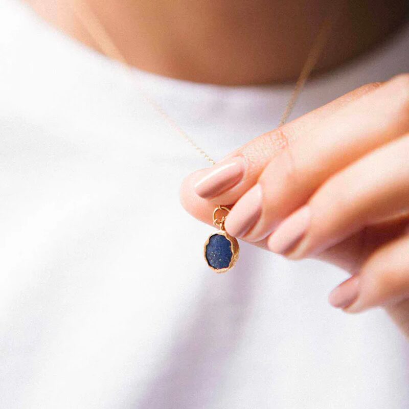 Bougie bijoux LE POUVOIR DES PIERRES LAPIS LAZULI coloris blanc