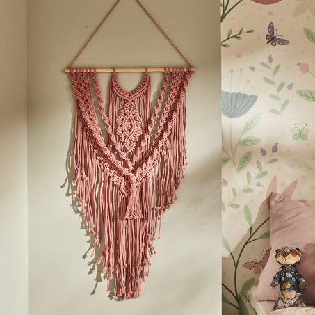 Suspension en macramé SURI coloris rose