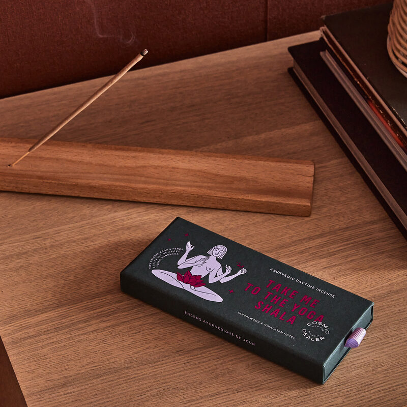 Baton encens YOGA SHALA SANTAL coloris vert