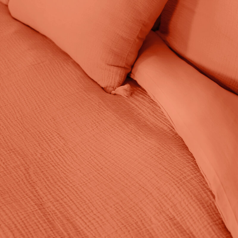 Parure de lit en gaze de coton ANOKIAS coloris caramel 260 x 240 cm
