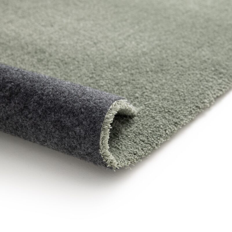 Tapis FEEL coloris vert de gris 80 x 150 cm